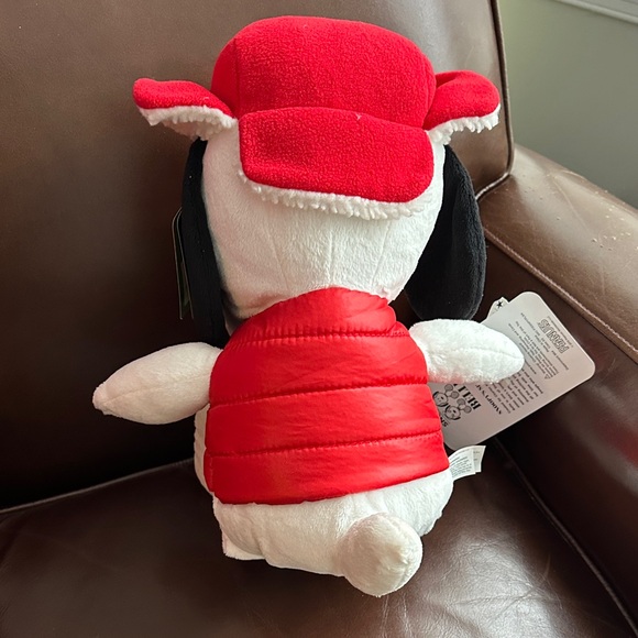 Macy's 2015 Holiday Snoopy Plush with puffer vest - Picture 2 of 10